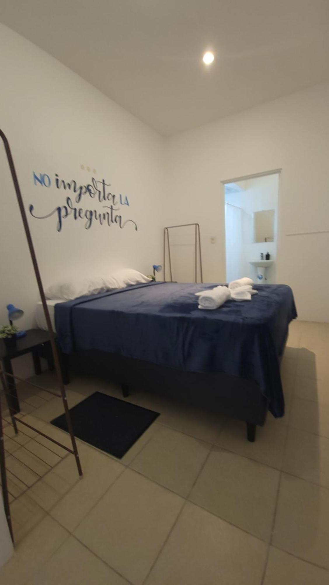 Surfo House Hotel & Hostel 타마린도 외부 사진