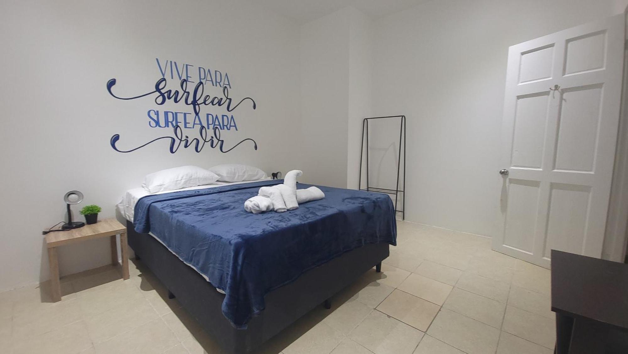 Surfo House Hotel & Hostel 타마린도 외부 사진