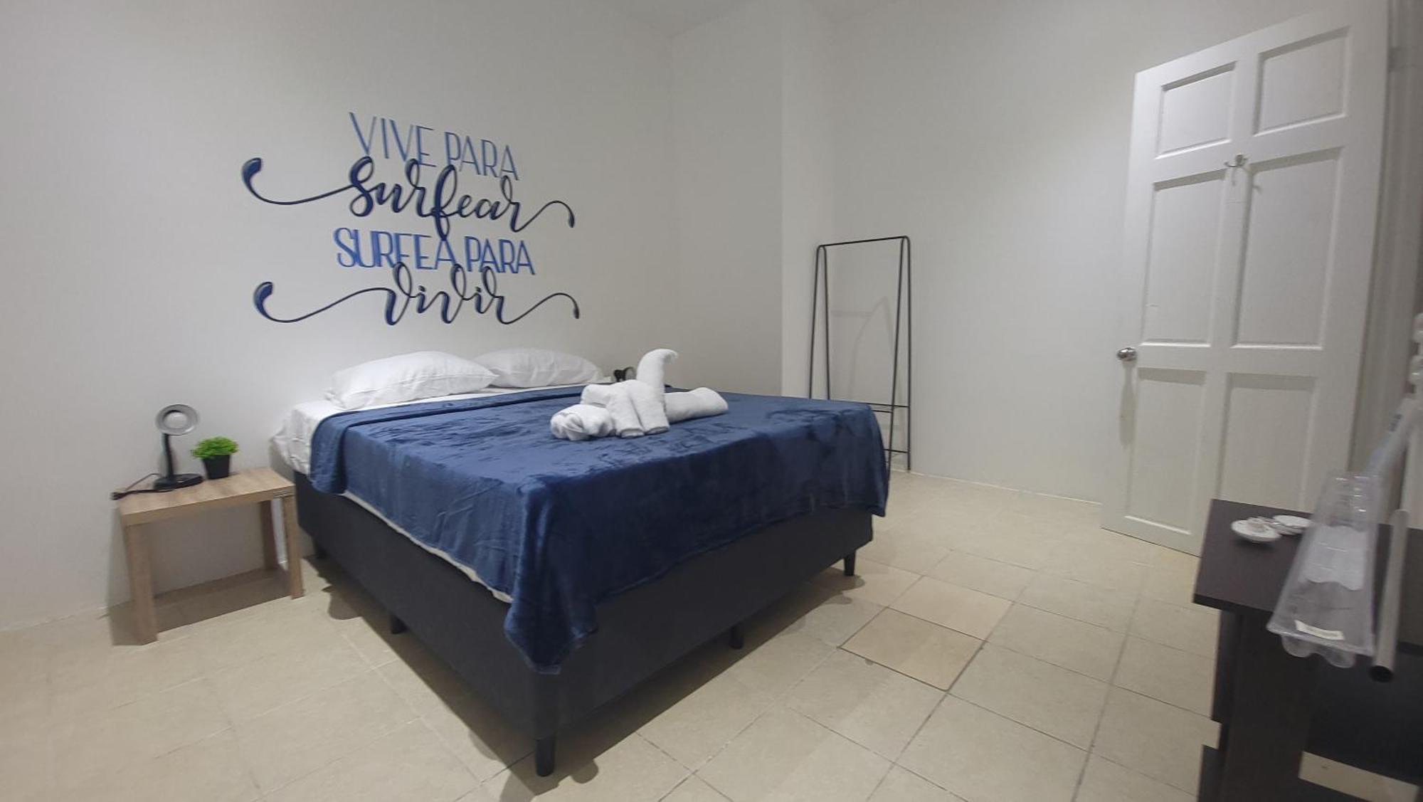 Surfo House Hotel & Hostel 타마린도 외부 사진