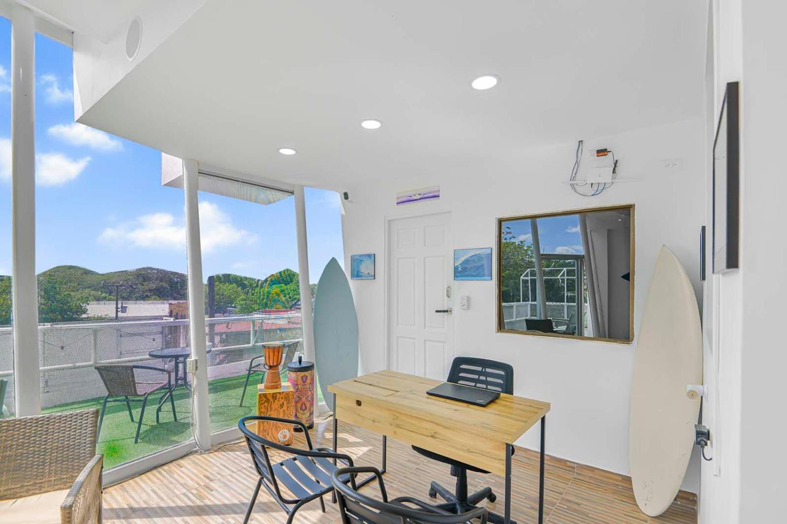 Surfo House Hotel & Hostel 타마린도 외부 사진