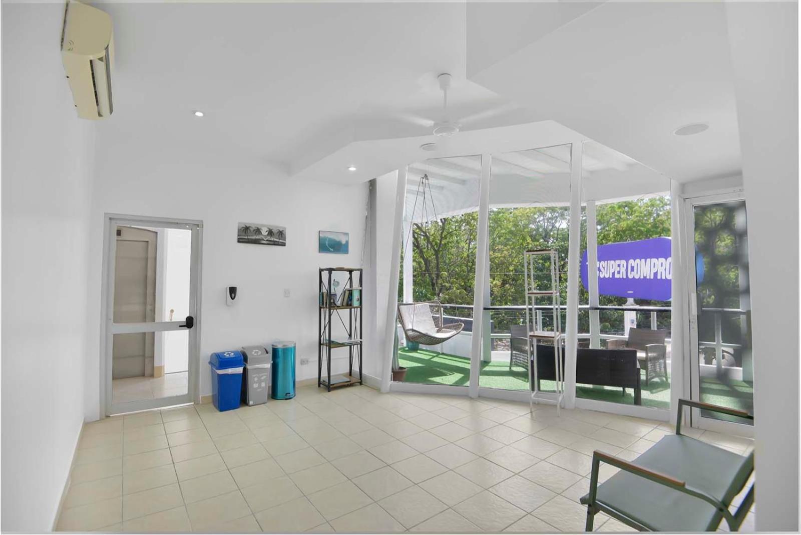 Surfo House Hotel & Hostel 타마린도 외부 사진