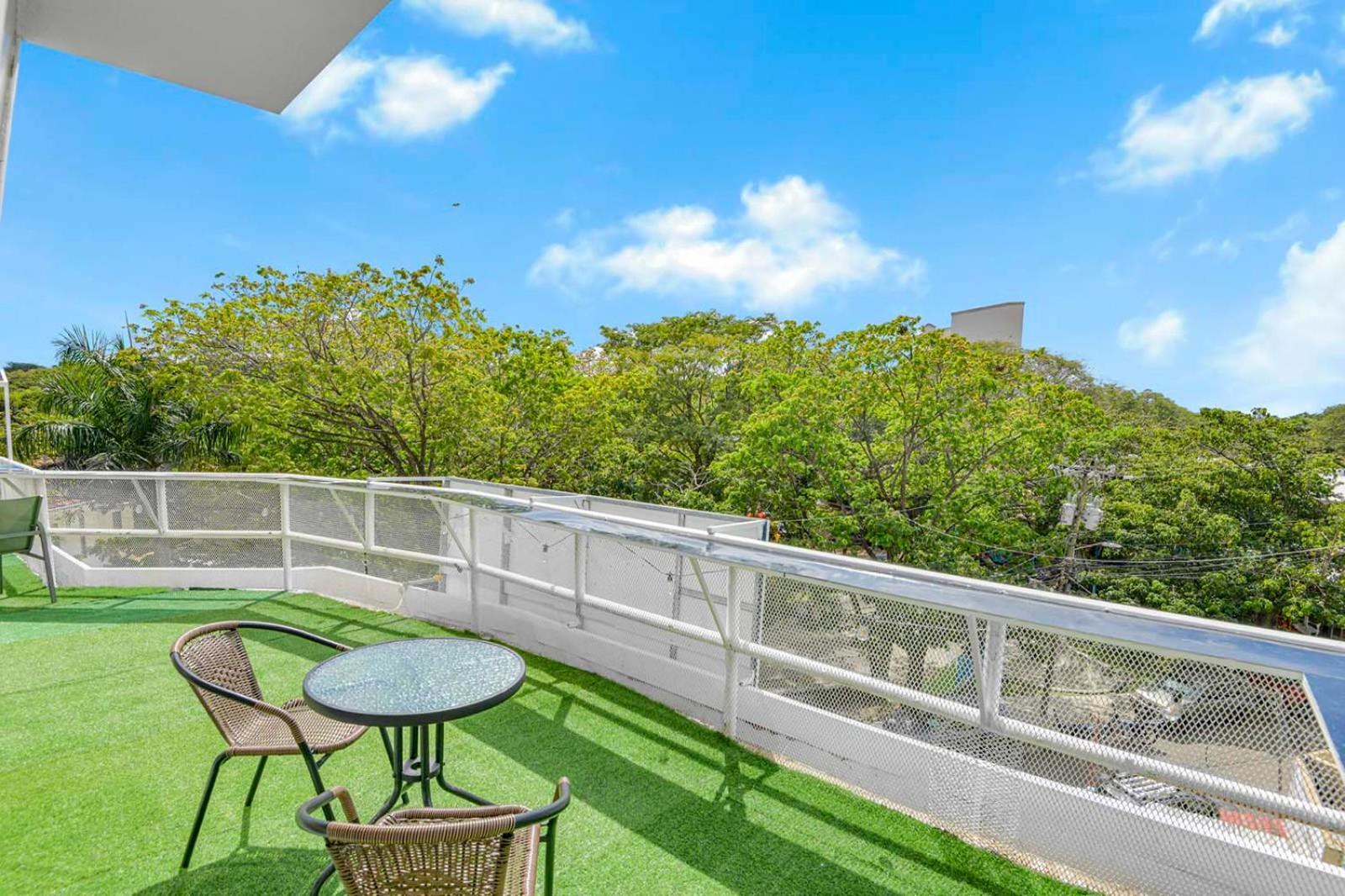 Surfo House Hotel & Hostel 타마린도 외부 사진